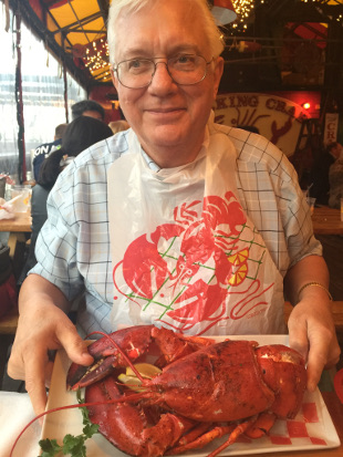 Howard having lobster 2016